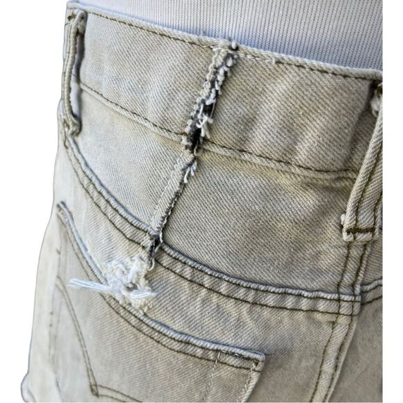 Vintage Button Fly Levi’s DIY Jeans Skirt Distressed American Flag Frayed Hem - Picture 8 of 10